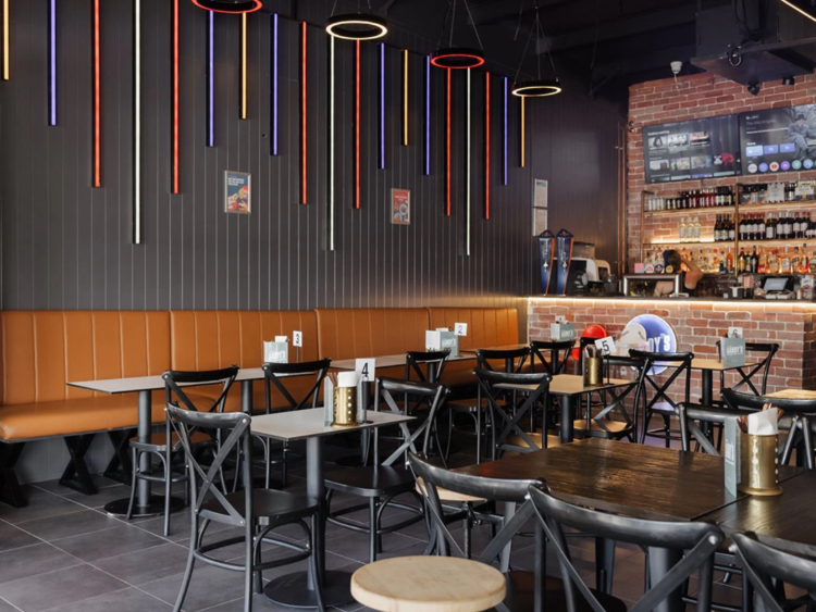 Sandy's Burger Pizza Pasta slider image