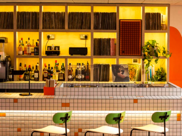 House of Fu - Cocktail Bar slider image