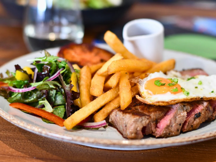 Glastonbury Bar & Kitchen slider image