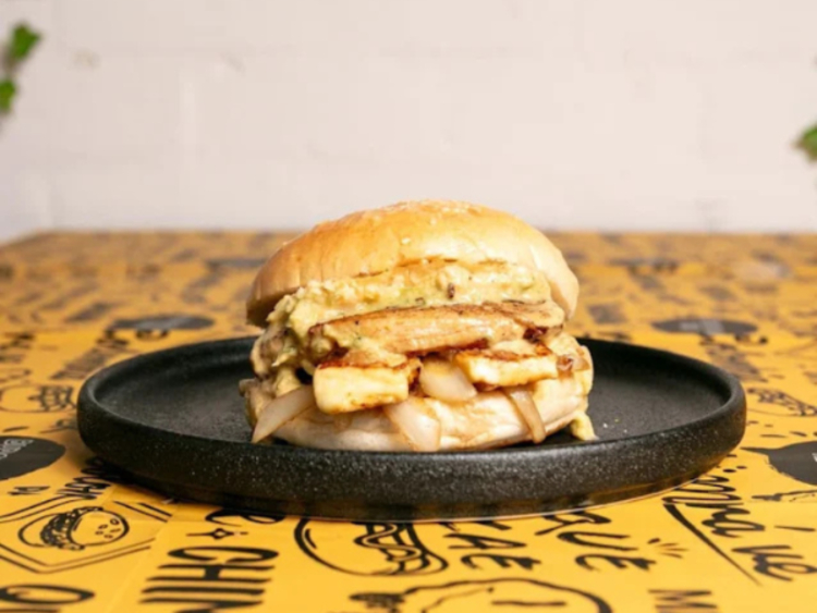 BurgDogs - La Esquina slider image