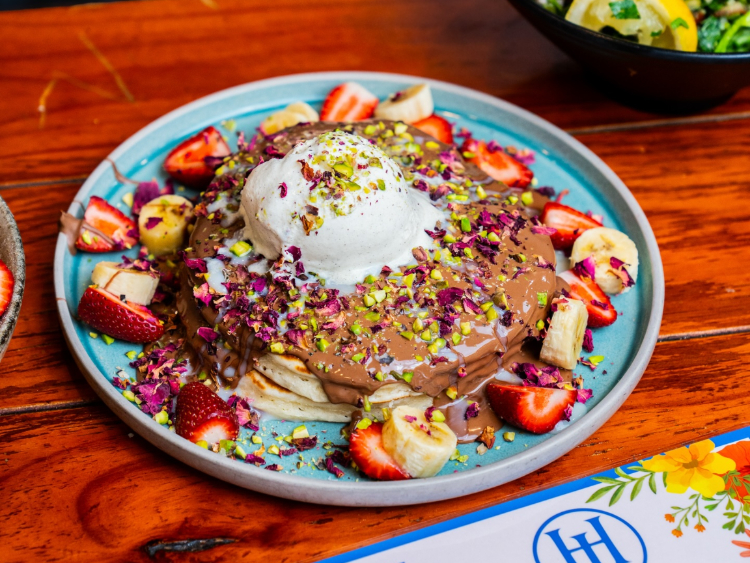 Huqqa Lounge Restaurant & Cafe slider image