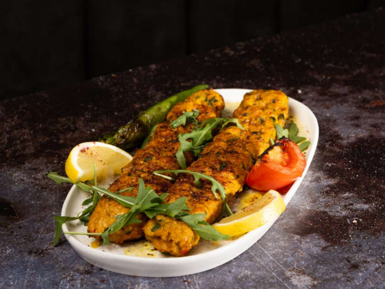 Yadgar Restaurant & Grill slider image