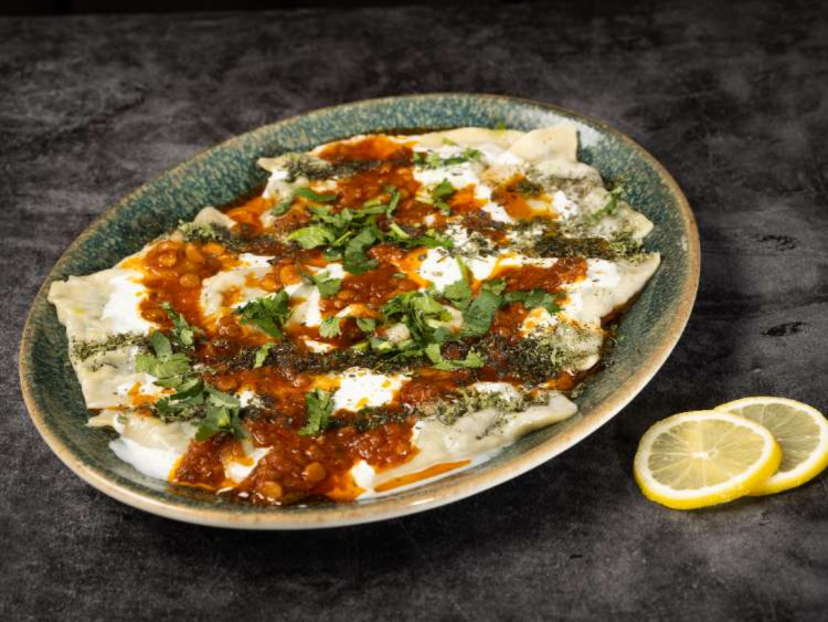 Yadgar Restaurant & Grill slider image