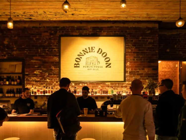 Bonnie Doon Public House slider image