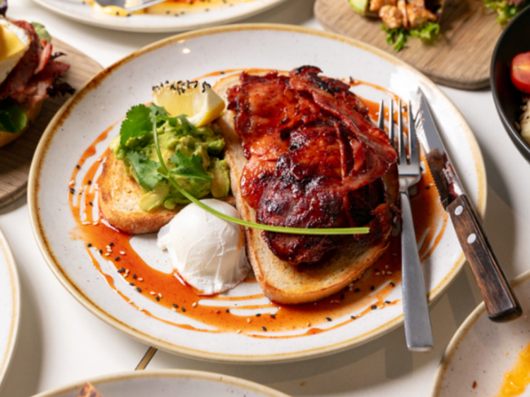 Rubika Cafe & Bar slider image