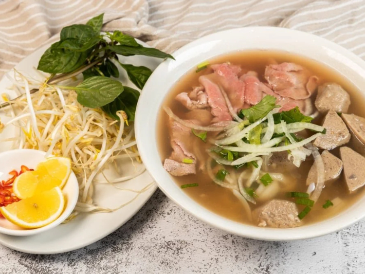 Pho Hien Saigon slider image