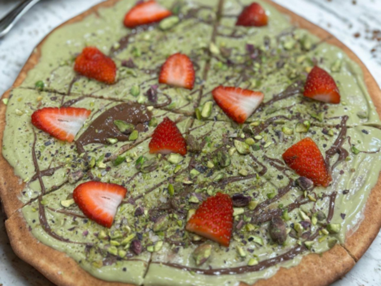 Bella Beaumont Pizzeria slider image