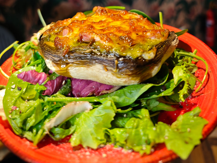 Wandering Grapes slider image