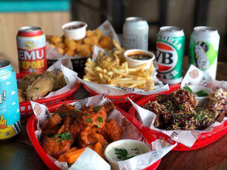 Wings and Tins - Darlinghurst slider image