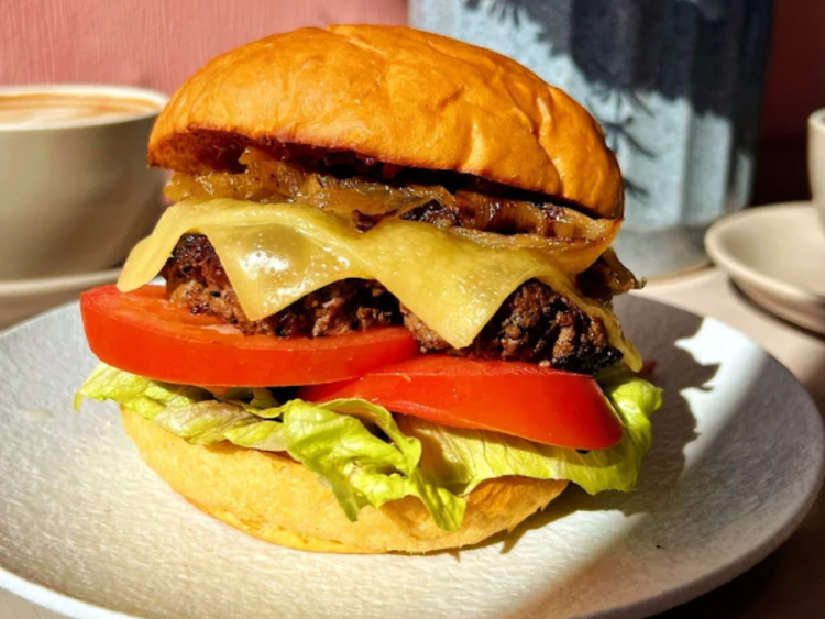 Bean Mi Cafe slider image