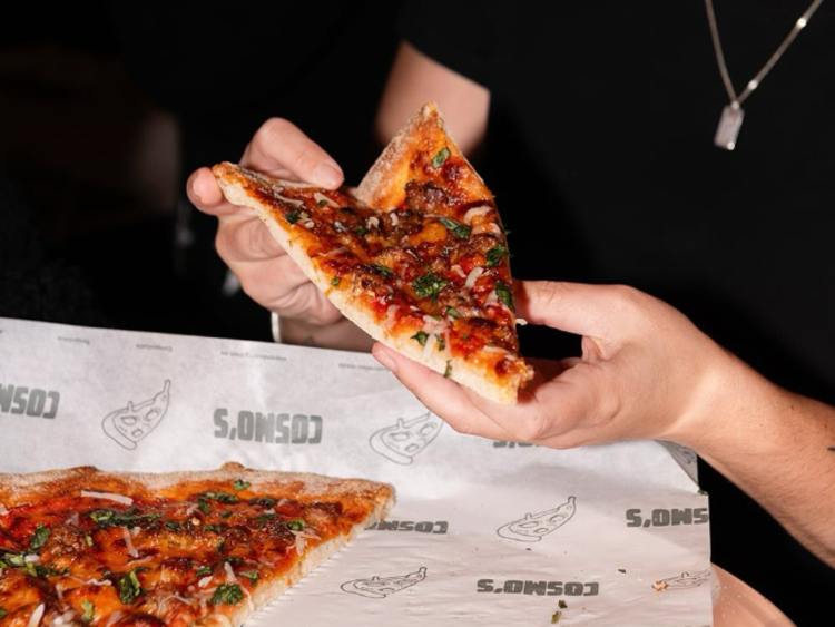 Cosmo's Pizza Bar slider image