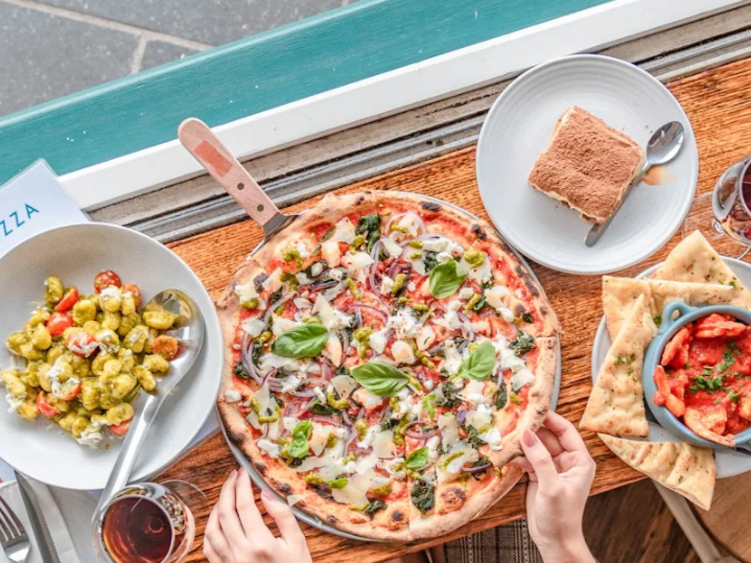 Nude Pizza slider image