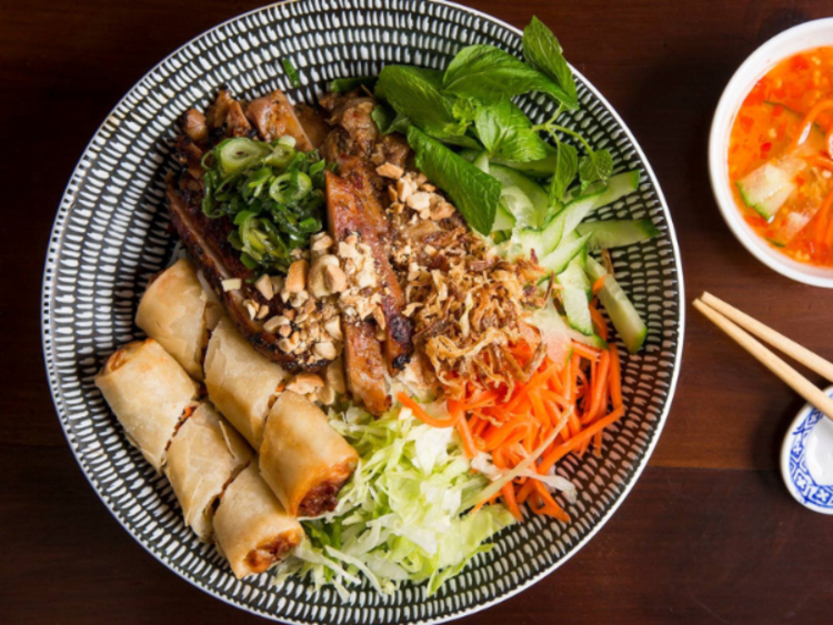 An Cafe Vietnamese Street Food slider image