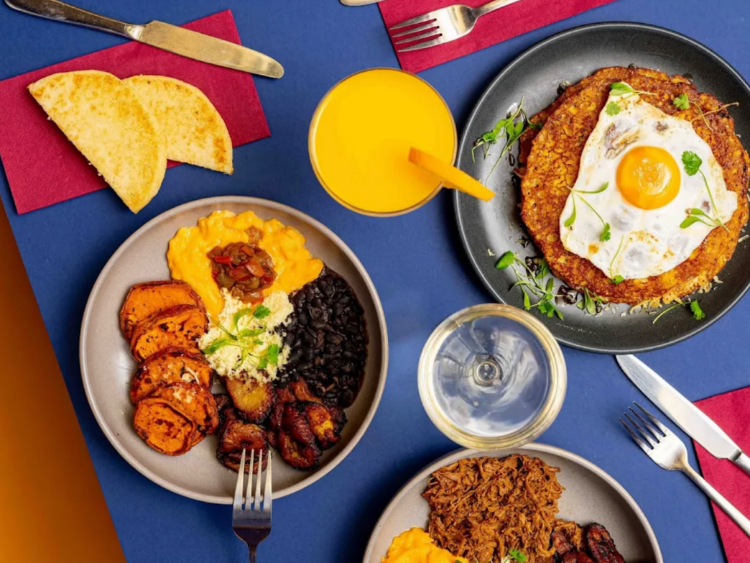 Arepa & Co Venezuelan Restaurant - Bethnal Green slider image