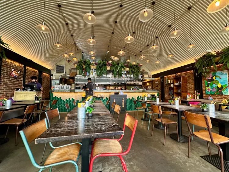 Arepa & Co Venezuelan Restaurant - Bethnal Green slider image