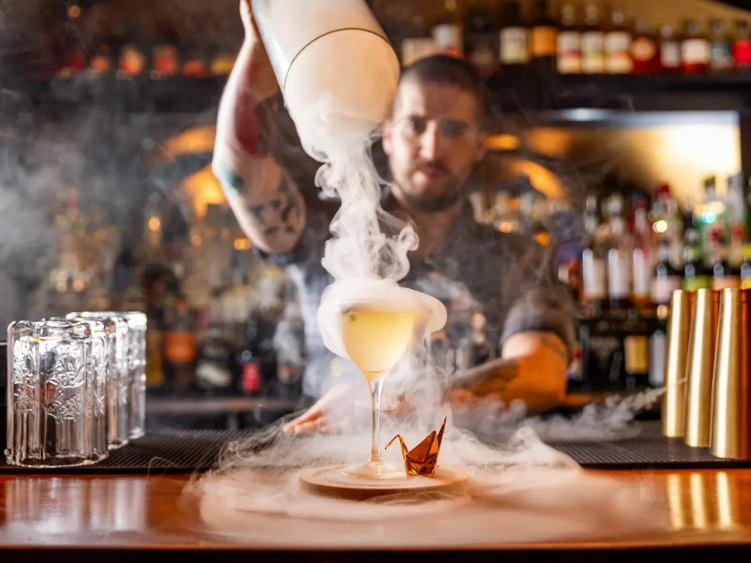 Golden Crane slider image