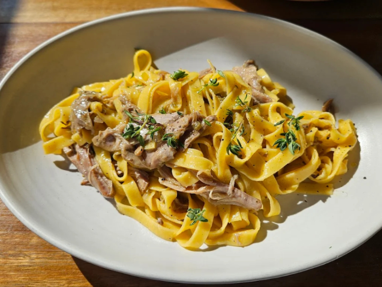 Rosa's Canteen slider image