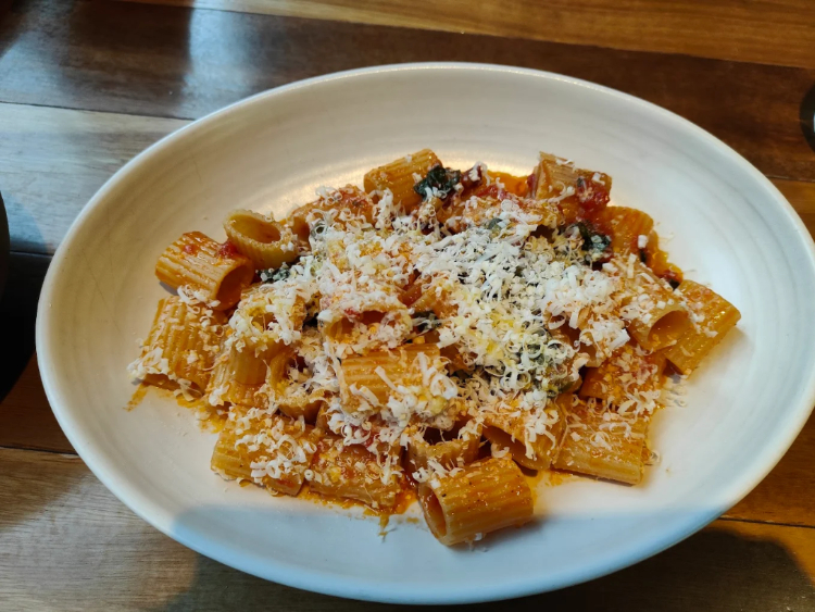 Rosa's Canteen slider image