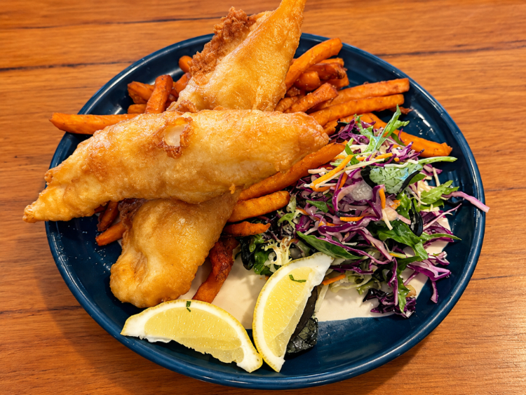 Tommy Ruff Fishbar - Mordialloc slider image
