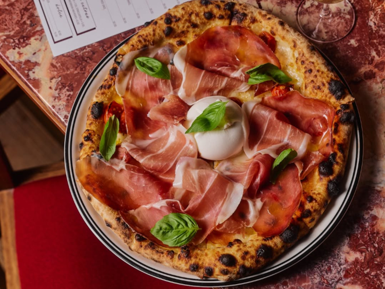 Pizzateca Lupa slider image