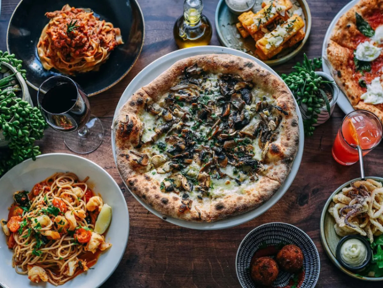 Farro Pizzeria - South Melbourne slider image