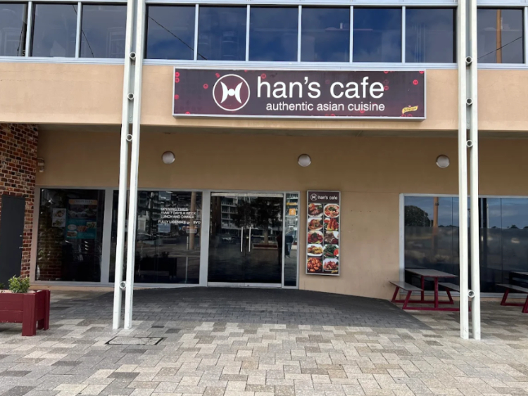 Han's Cafe slider image