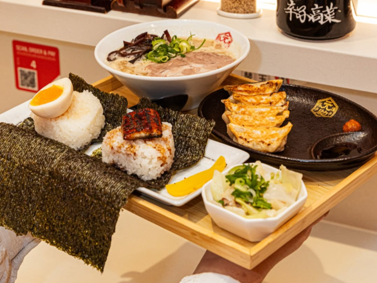Hakata Gensuke Regent Place - Ramen Professional slider image