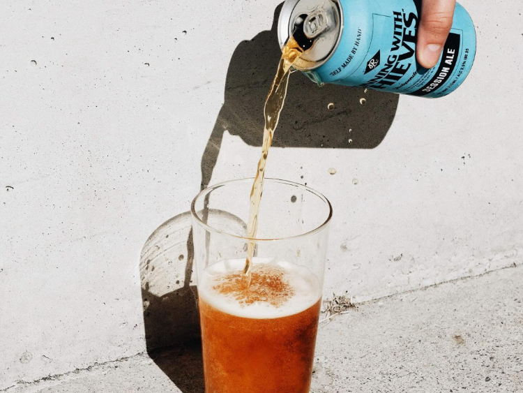 Running with Thieves slider image