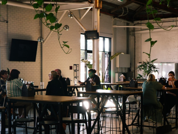 Running with Thieves slider image