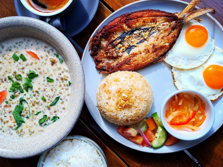 Descanso Cafe slider image