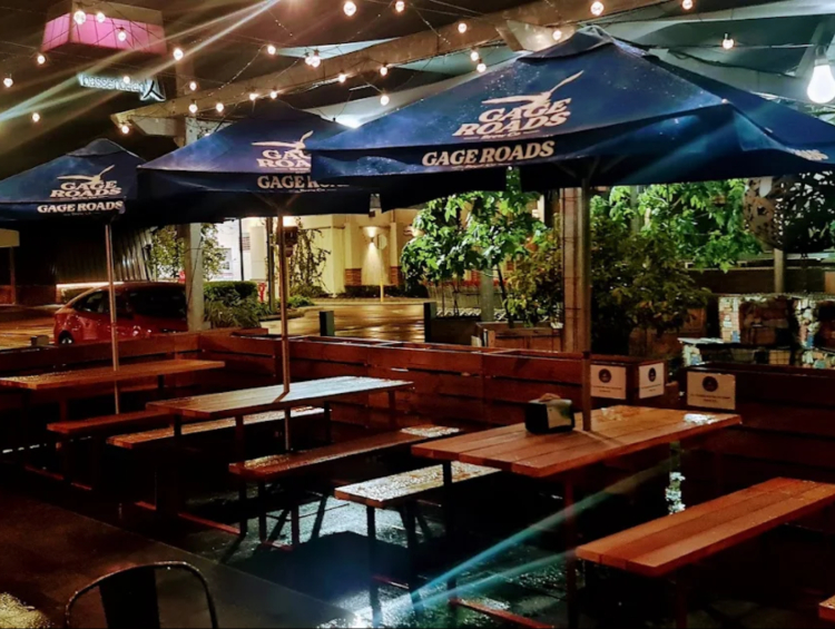 4 Mates Burgers - Bassendean slider image