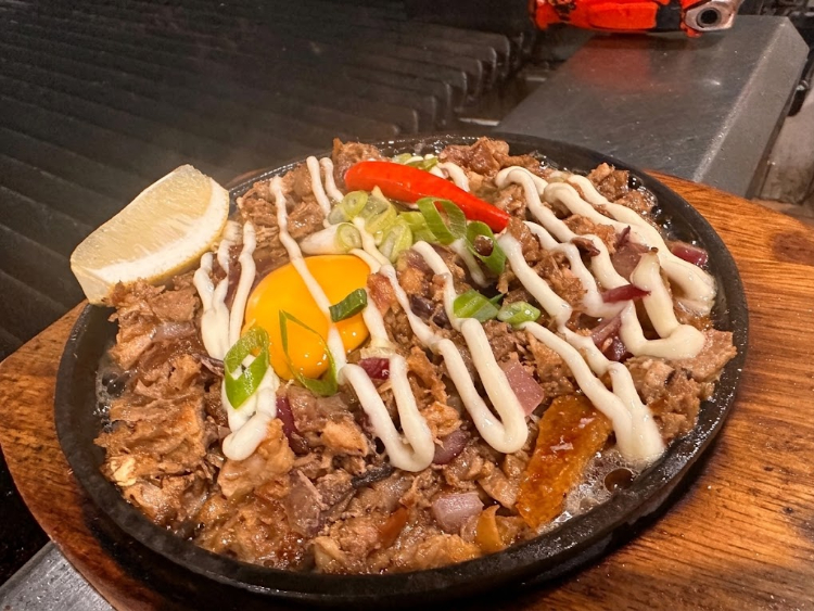 Jeepney Filipino Restaurant - CBD slider image
