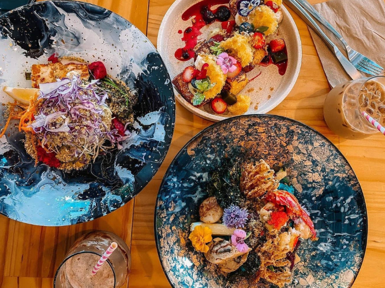 101 Kissa slider image