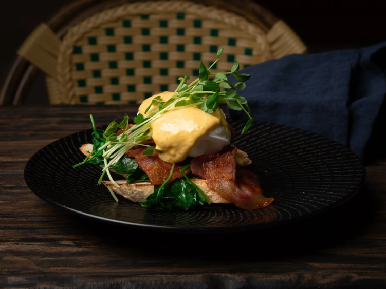 7 Nine Bistro slider image