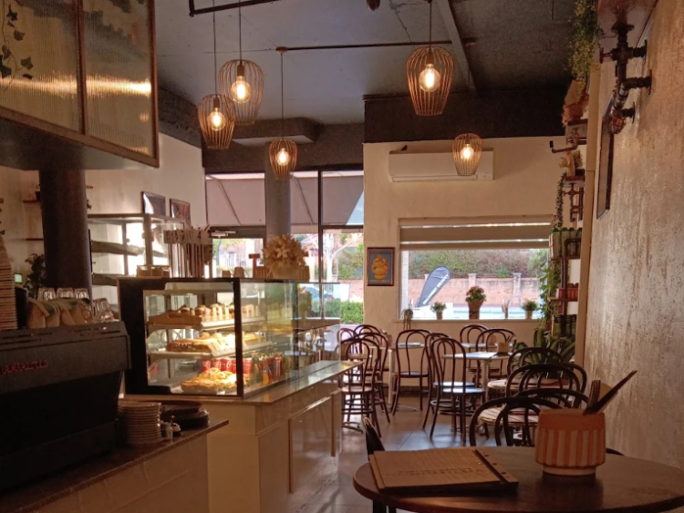 7 Nine Bistro slider image