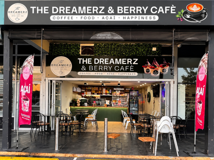 The Dreamerz & Berry Cafe slider image