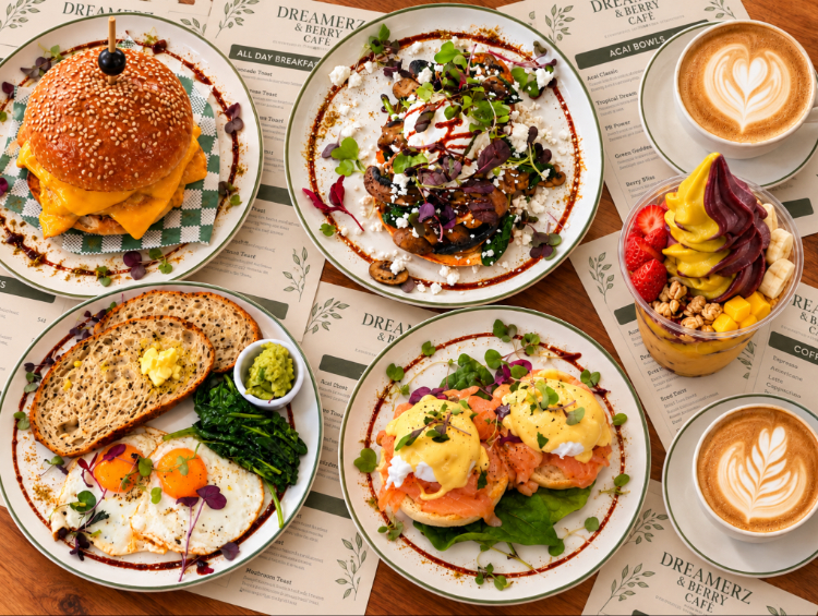 The Dreamerz & Berry Cafe slider image