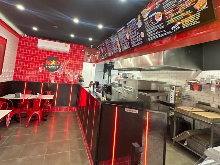 Mad Toppings - Forestville slider image