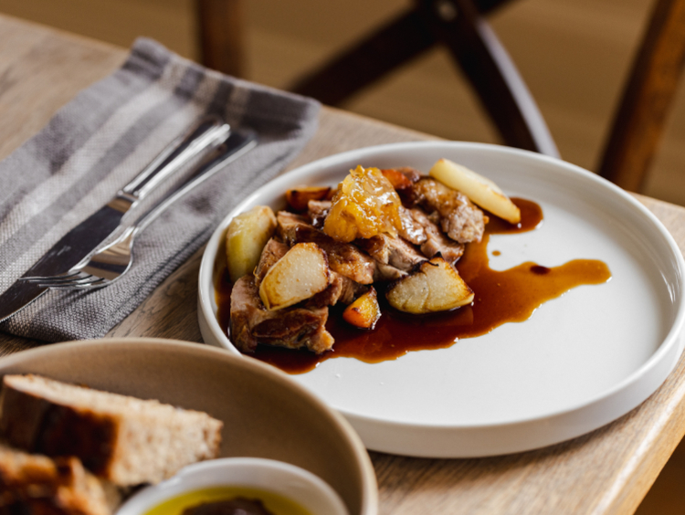 The Holland - Kensington slider image