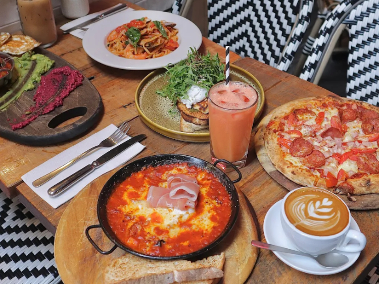 Vespa Caffe slider image