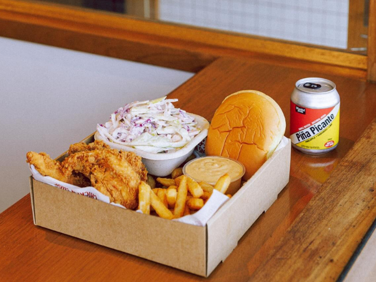 Bruno's Chicken Shop - Mordialloc slider image