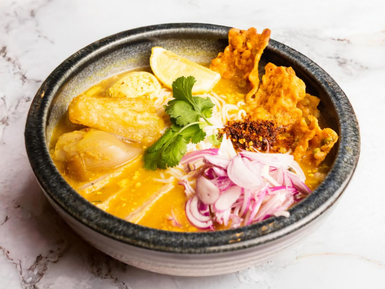 Ka Gyi Restaurant and Bar slider image