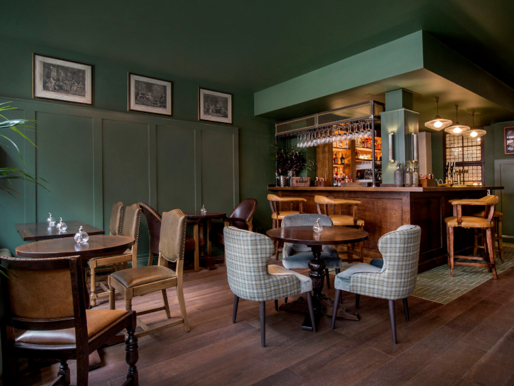 The Hunter's Moon slider image