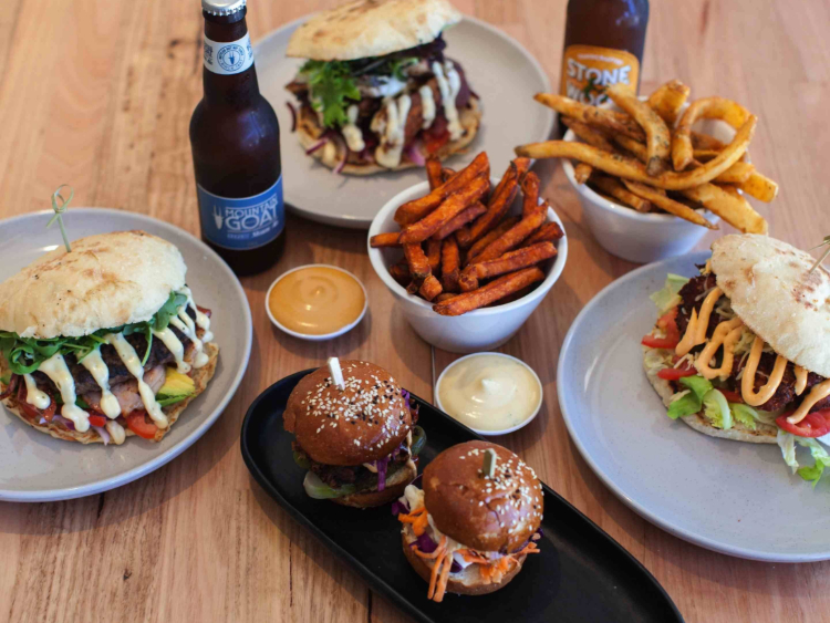 Euro Grill & Cafe slider image