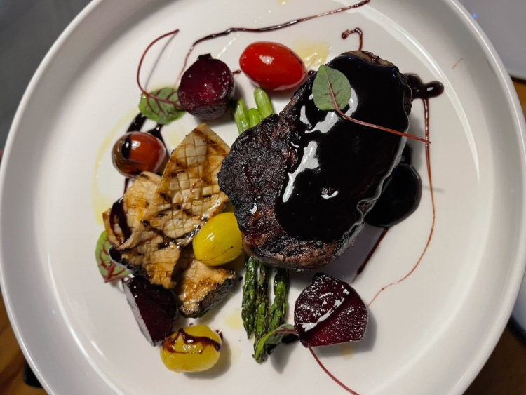 Euro Grill & Cafe slider image