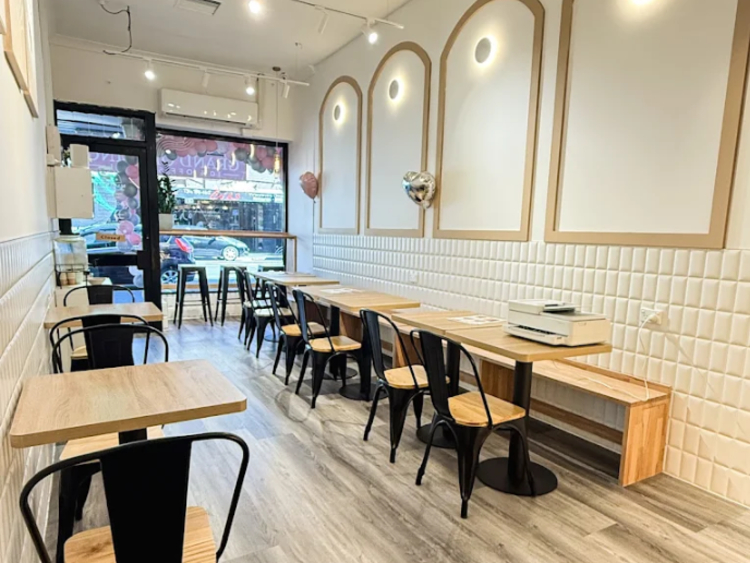 Mama Bistro slider image