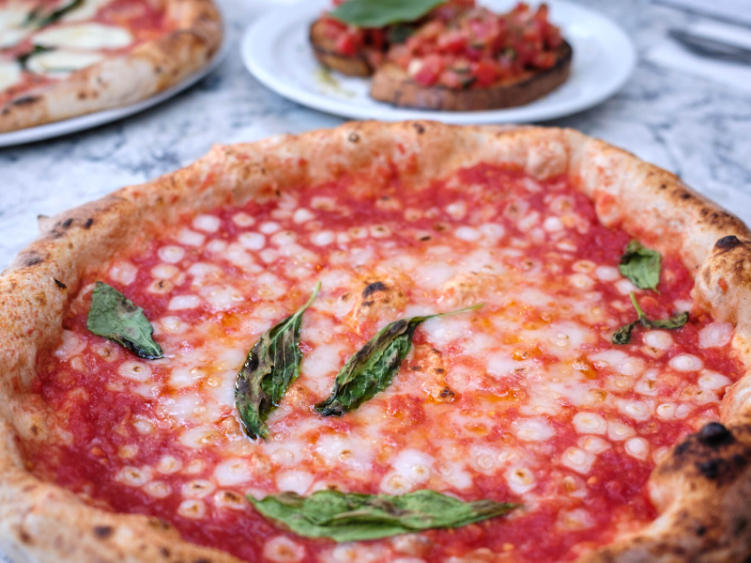 Santa Maria Pizzeria - Kew slider image