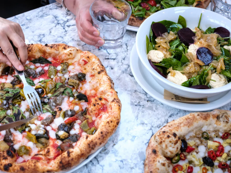 Santa Maria Pizzeria - Kew slider image