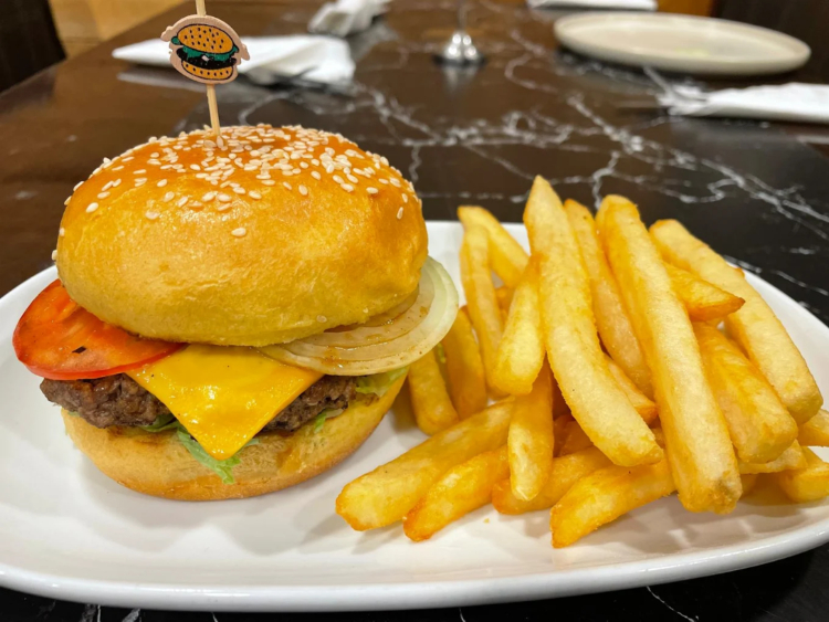 Cravelane - Sandy Bay slider image