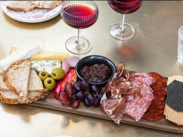 Finch Wine Bar slider image
